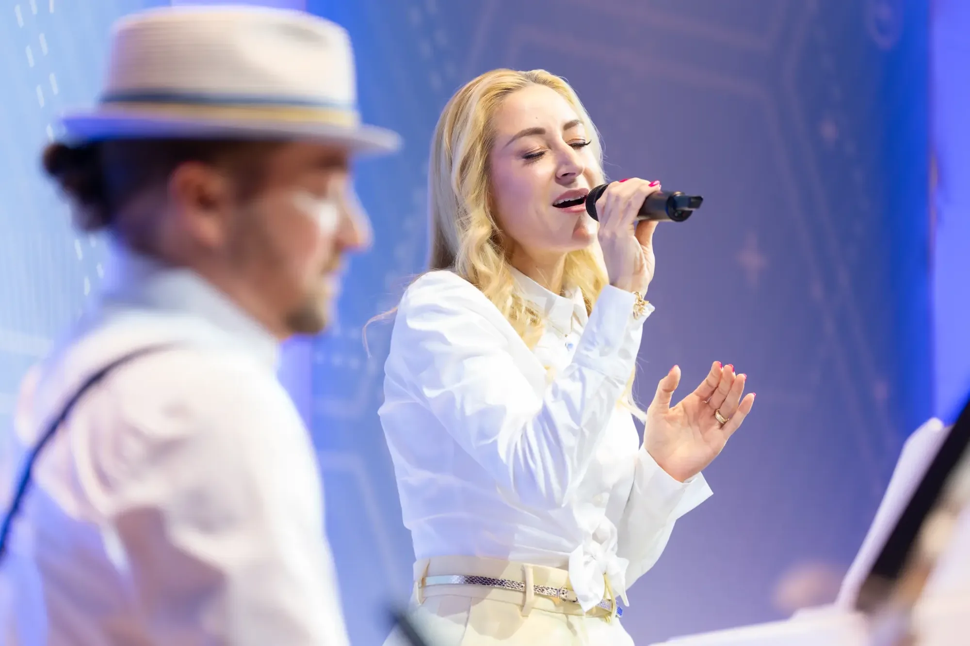Jenny Strasburger live auf der Bühne